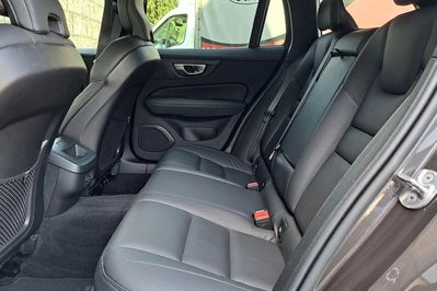 Volvo V60 B4 D Plus Dark