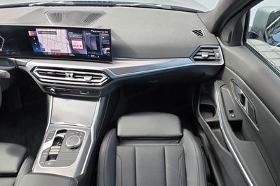 BMW Seria 3 318i M Sport
