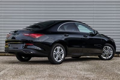 Mercedes CLA 200 mHEV 7G-DCT