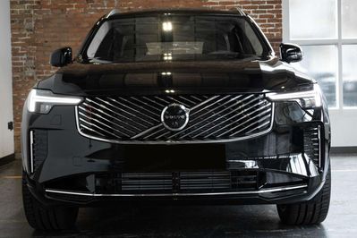 Volvo XC90 T8 AWD Plug-In Hybrid Ultra Bright