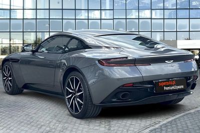 Aston Martin DB11 V8