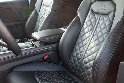 Audi Q8 SQ8 TFSI Quattro Tiptronic