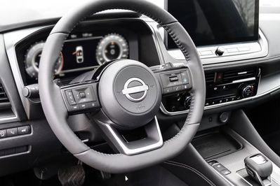 Nissan Qashqai N-Connecta Xtronic 1.3 DIG-T mHEV