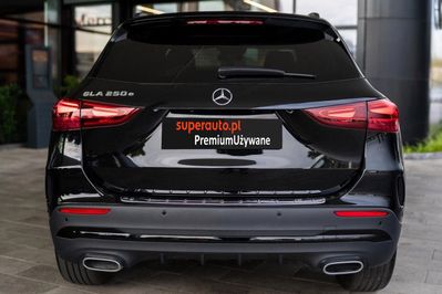 Mercedes GLA 250 e AMG Line