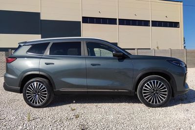 Chery TIGGO 8 Prestige 1.6 T-GDI DCT