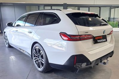 BMW Seria 5 Touring 520d xDrive M Sport