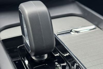 Volvo XC60 B4 B Plus Dark aut