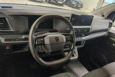 Peugeot Expert L1H1 EAT8