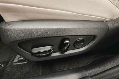 Lexus NX 350h Omotenashi 2.5 Hybrid AWD