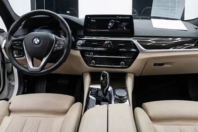BMW Seria 5 520i