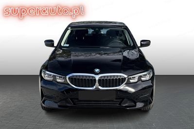 BMW Seria 3 318i