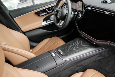 Mercedes Klasa E 200 4-Matic AMG