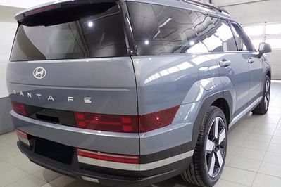 Hyundai Santa Fe 1.6 T-GDI HEV Platinum 4WD aut 5os.