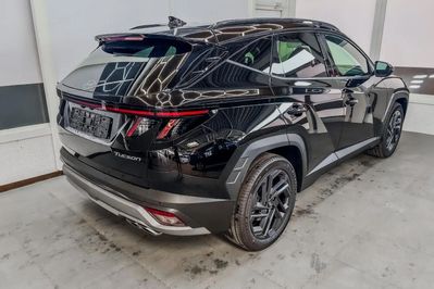 Hyundai Tucson 1.6 T-GDi HEV Smart Black 2WD aut