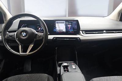 BMW Seria 2 218i aut