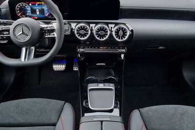 Mercedes Klasa A 200 AMG Line