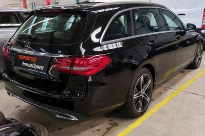 Mercedes Klasa C 300 de 9G-TRONIC