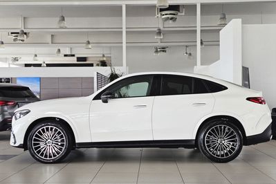 Mercedes GLC Coupe 300 e  4-Matic AMG Line