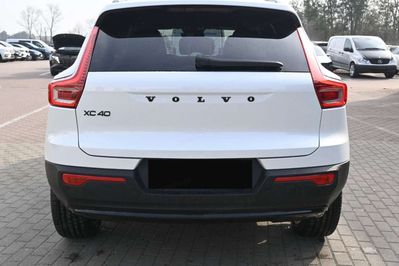 Volvo XC40 B4 Plus Black Edition