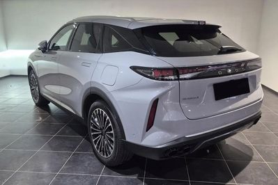 Omoda 9 1.5 Super Hybrid Exclusive AWD