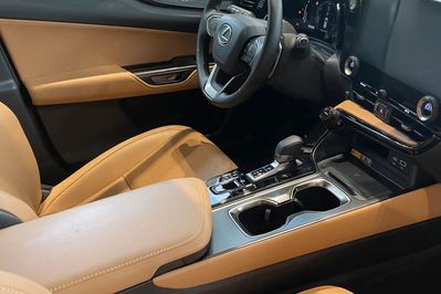 Lexus NX 350h Prestige AWD