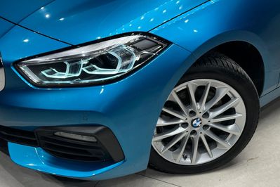 BMW Seria 1 118i Advantage aut