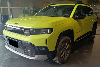Jeep Compass First Edition 1.2 mHEV FWD DCT