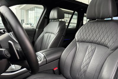 BMW X5 M50i xDrive