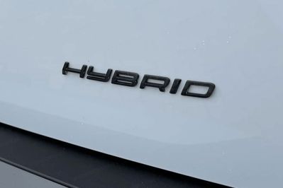 Peugeot 2008 Allure e-DCS 1.2 mHEV