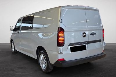 Volkswagen Transporter L2H1 8AT Zabudwa Brygadowa