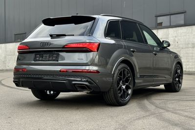 Audi Q7 TDI quattro S Line