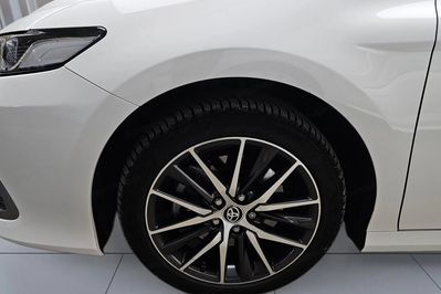 Toyota Camry 2.5 Hybrid Prestige