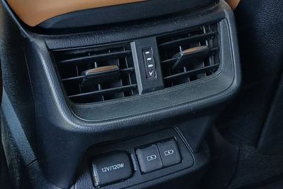 Lexus ES 300h Business Edition