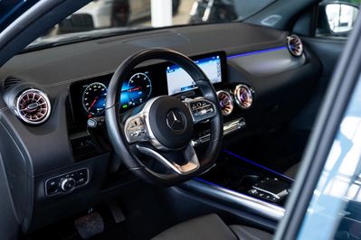 Mercedes EQA 250 66.5kWh Electric Art