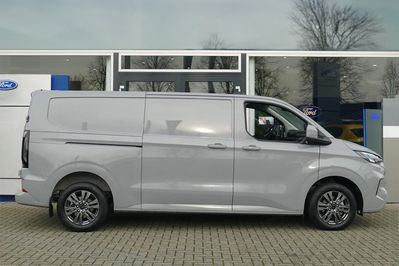 Ford Transit Custom 320 L2H1 Limited