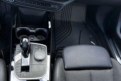 BMW Seria 1 118i Sport Line