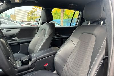 Mercedes GLB 200