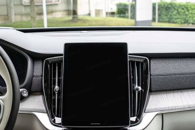 Volvo XC90 B5 AWD Ultra Bright