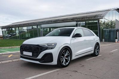 Audi Q8 TFSI e quattro