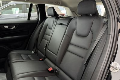 Volvo V60 T6 AWD Plug-In Hybrid Core aut