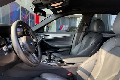 BMW Seria 5 530d xDrive M Sport