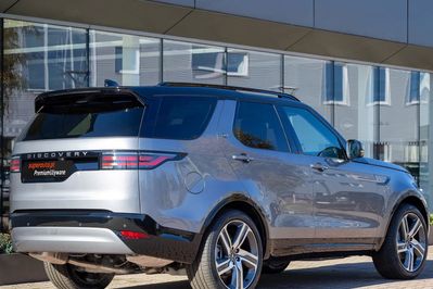 Land Rover Discovery V 3.0 D250 mHEV R-Dynamic SE