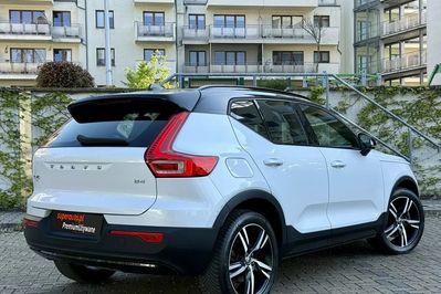 Volvo XC40 B4 B R-Design aut