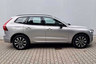Volvo XC60 B5 B AWD Plus Dark