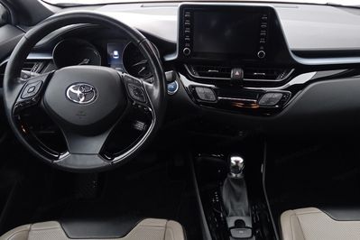 Toyota C-HR 2.0 Hybrid Selection