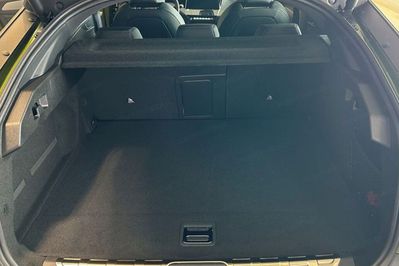 Peugeot 408 GT Exclusive e-DCS7 1.6 Plug-in Hybrid