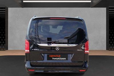 Mercedes V Klasa 300 d 4-Matic 9G-Tronic (długi)