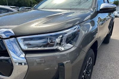 Toyota HiLux Double Cab Executive 4x4 aut