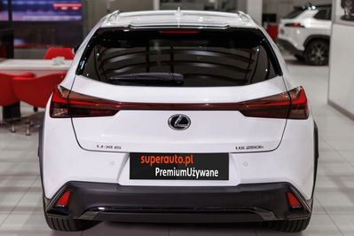 Lexus UX 250h F Sport Design 2WD
