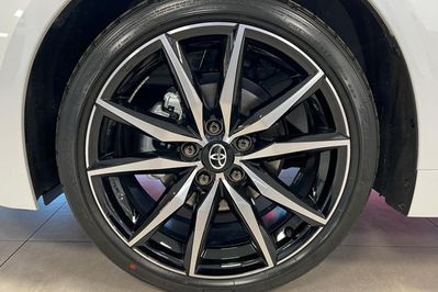 Toyota Corolla GR Sport 2.0 Hybrid Dynamic Force